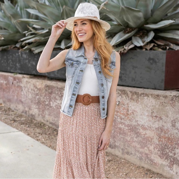 Grace & Lace Rope Belt - Picture 2 of 6